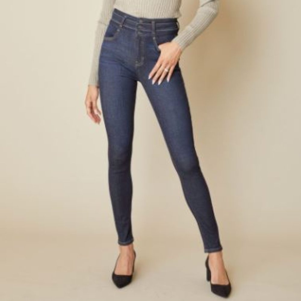 NWT KanCan Ellen Ultra High Rise Super Skinny Jean Size 1/24